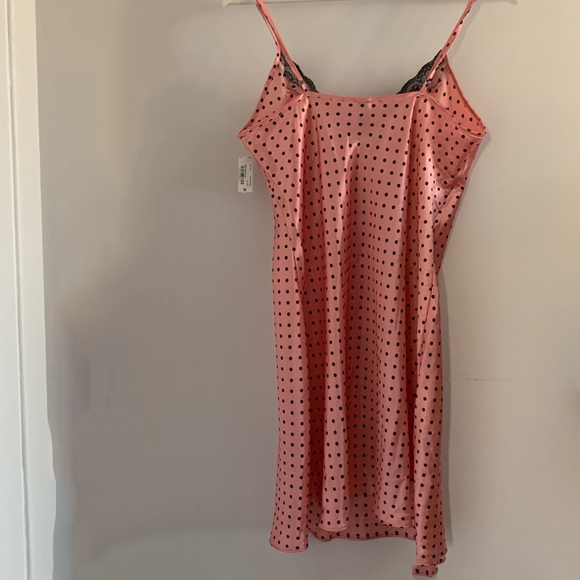Polka dot night gown - Picture 5 of 5
